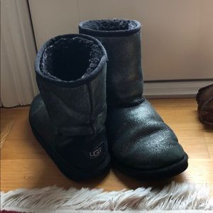 Uggs size 5 black/grey shine good condition